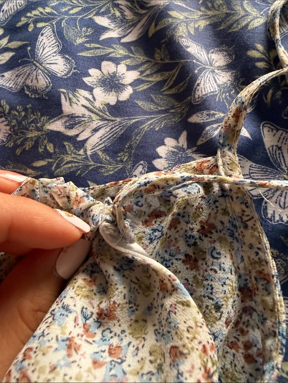 Summer light weight flower dress - Picture 4 of 7